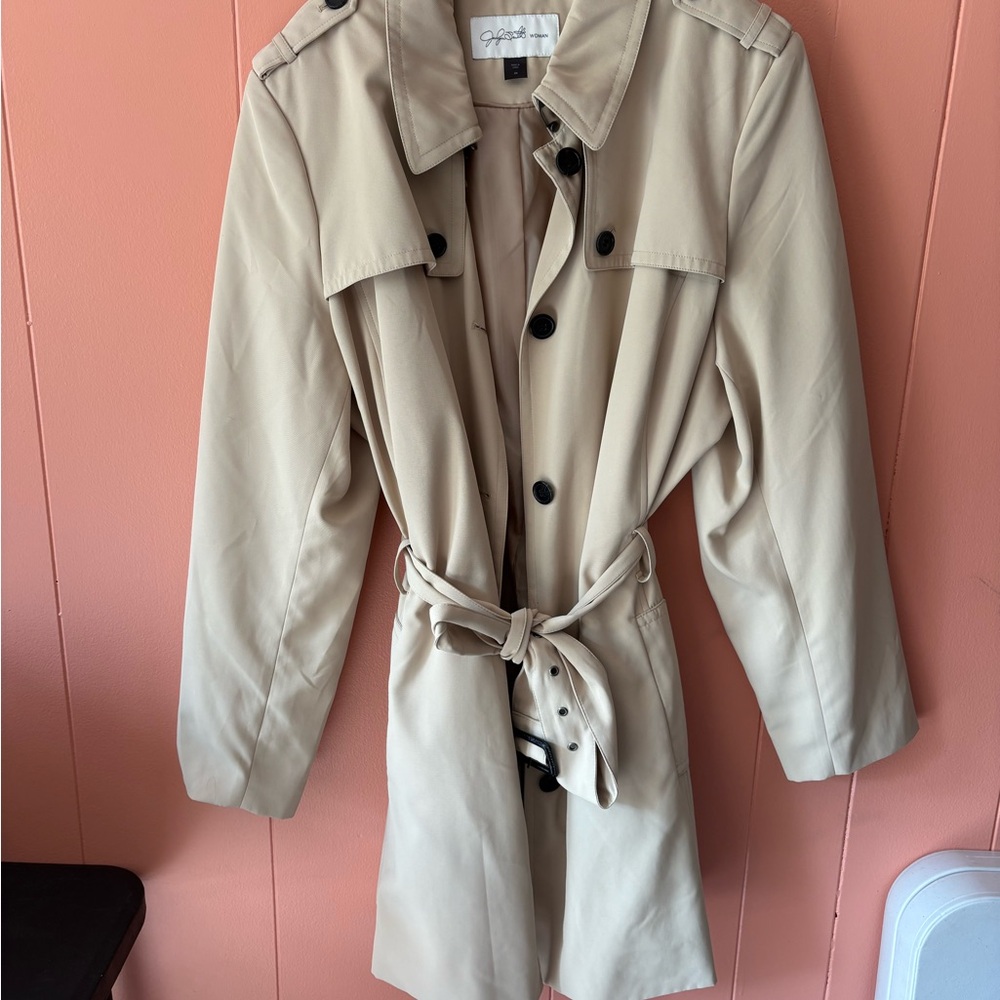 Chic Beige Trench Coat
